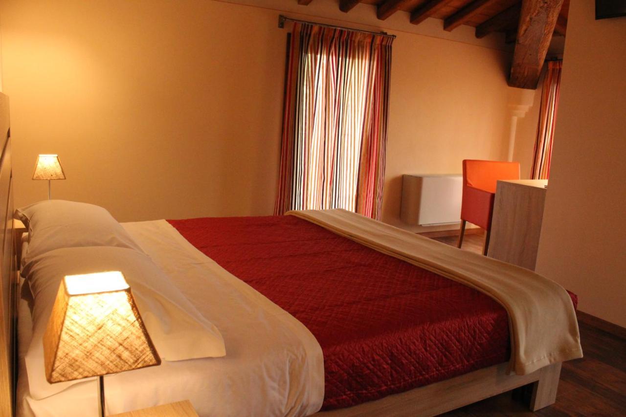 Albergo Da Ca' Vecia Spilamberto ภายนอก รูปภาพ