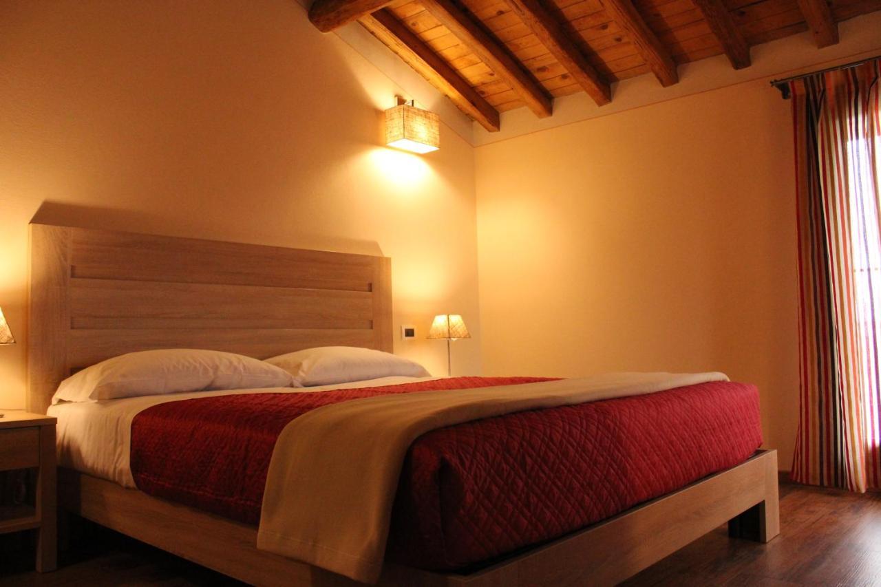 Albergo Da Ca' Vecia Spilamberto ภายนอก รูปภาพ